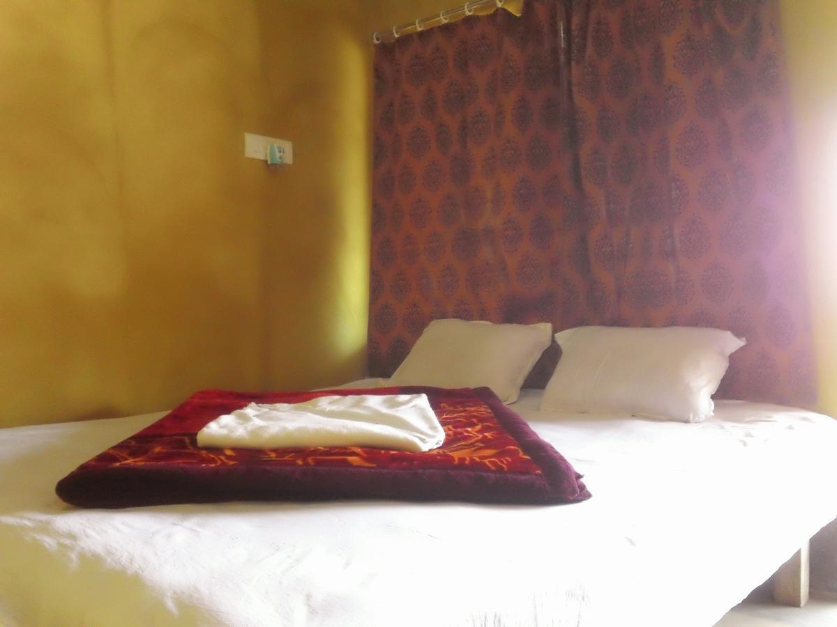 בולפור Roshnai Village Resort מראה חיצוני תמונה