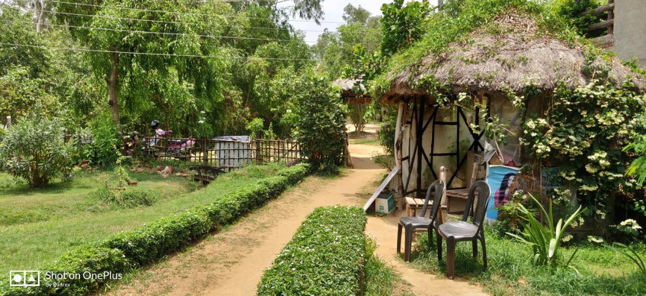 בולפור Roshnai Village Resort מראה חיצוני תמונה